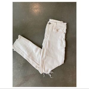 BDG Cream Girlfriend Jeans 27W